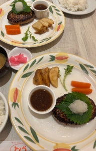 ハンバーグ！！