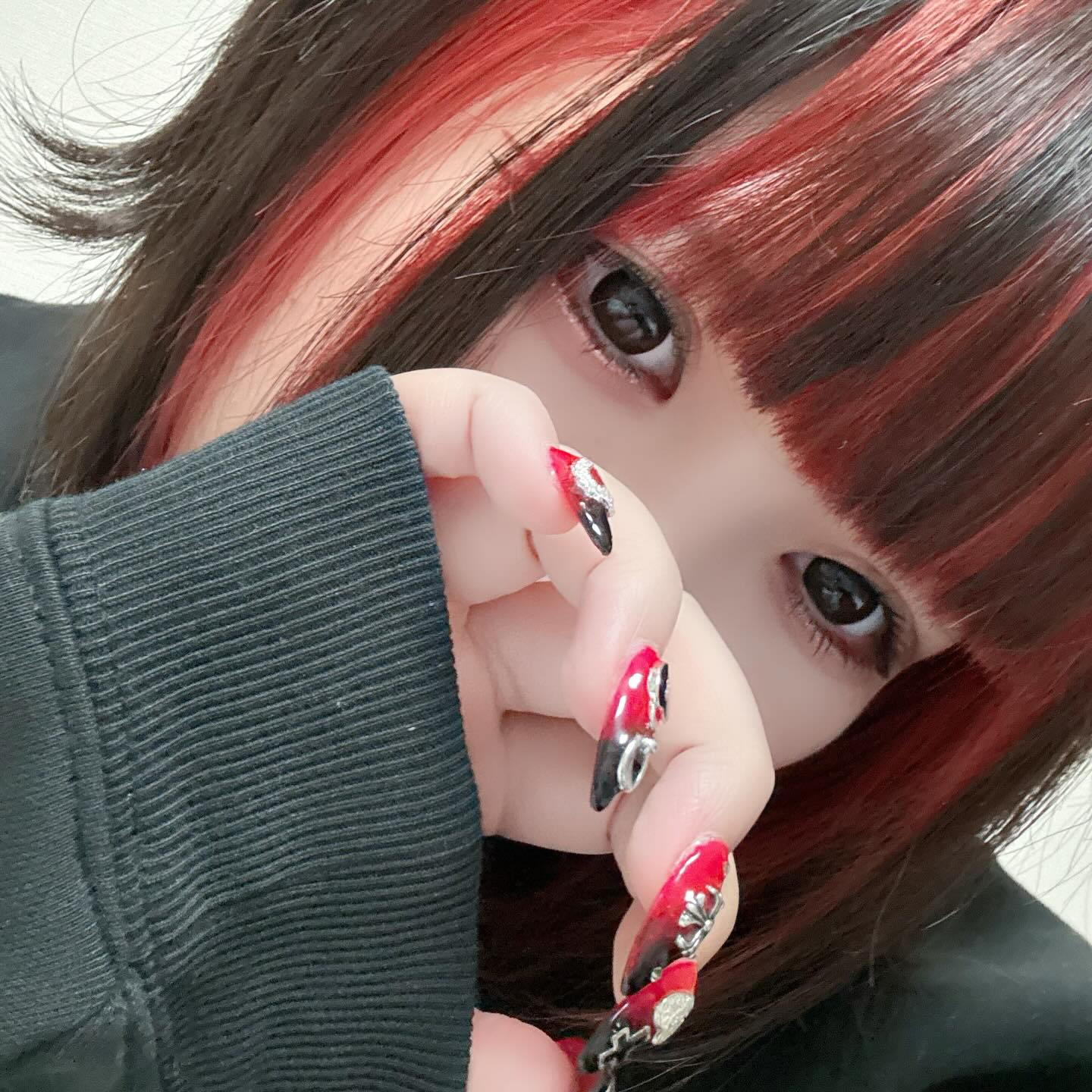 あおです！今日居ます！