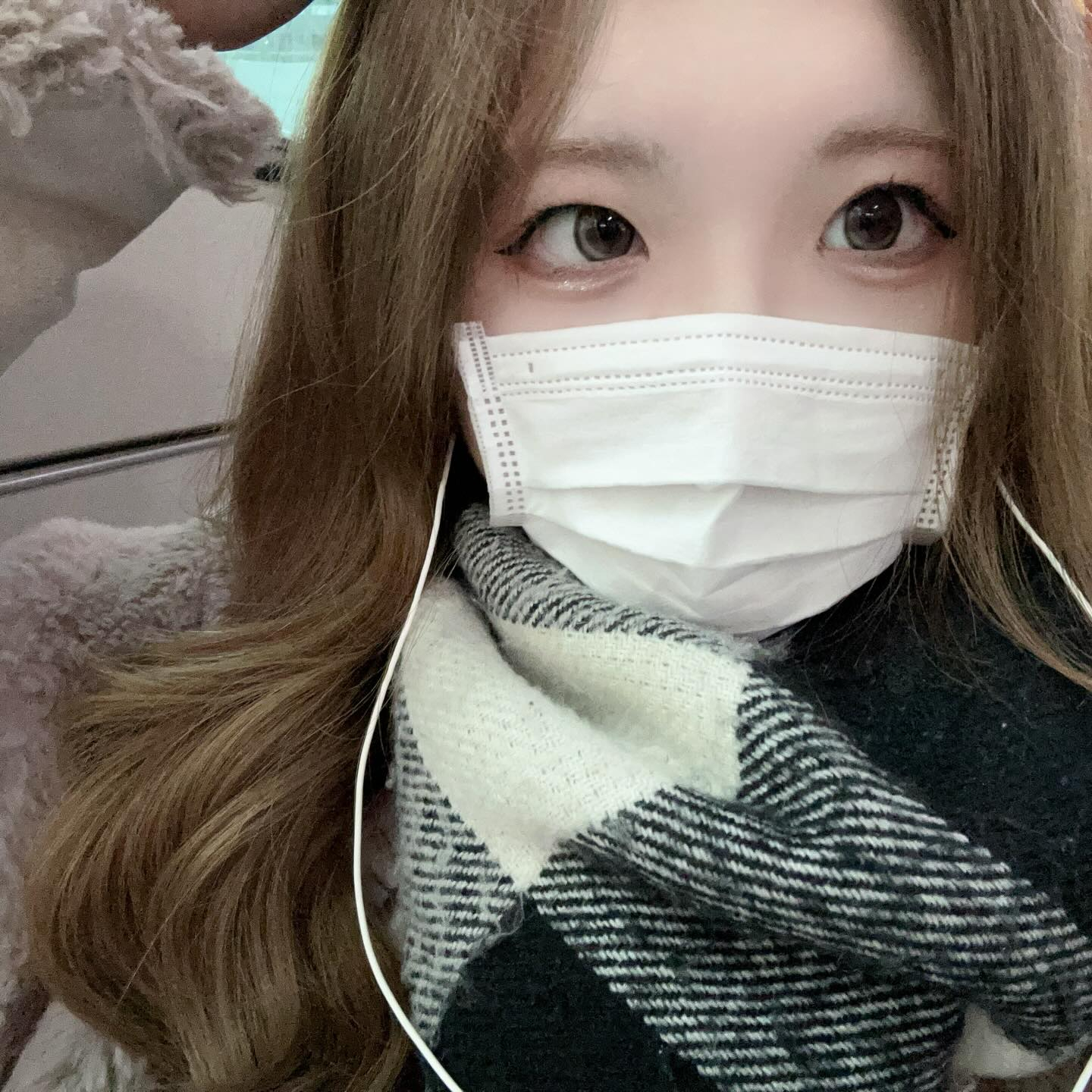 遥です！前髪あげるのどーですか❓