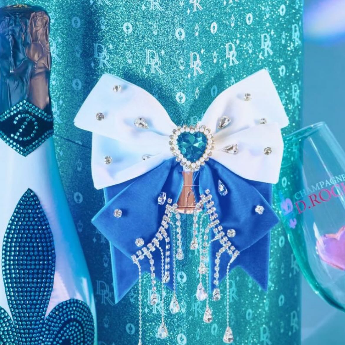 真菜香です！本日の出勤等、リアルタイム情報なら