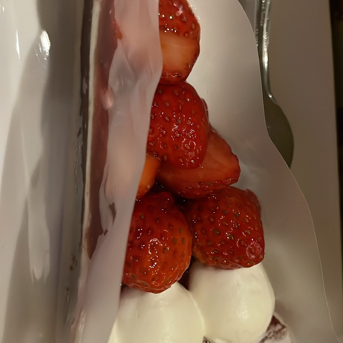 真菜香です!本日の出勤等、リアルタイム情報なら