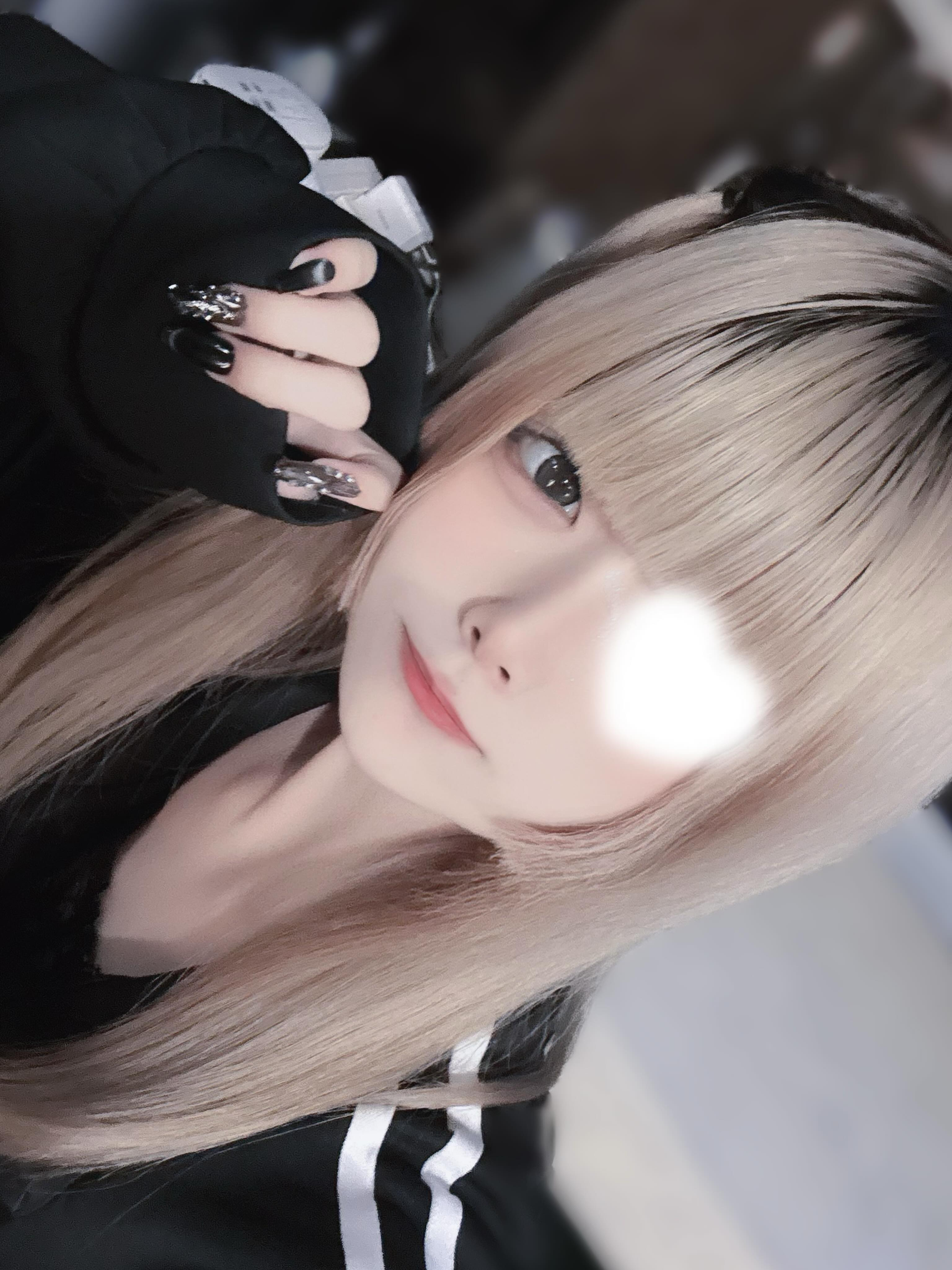 ⁡彩白です†❤︎