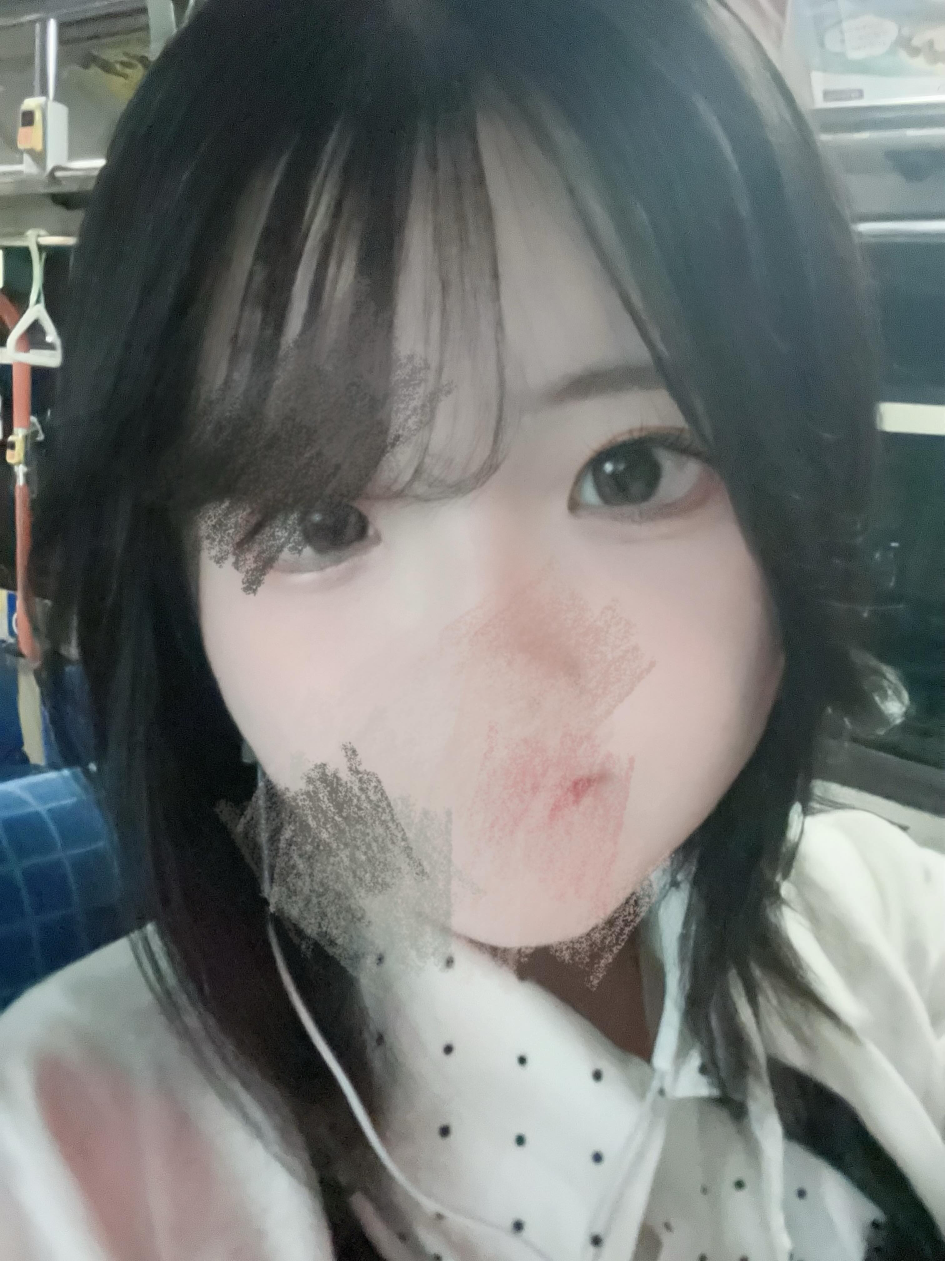 ⁡遥です！髪伸びてきてアレンジ悩み中・・・🥲