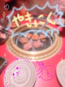 来て～^>𐋣<^